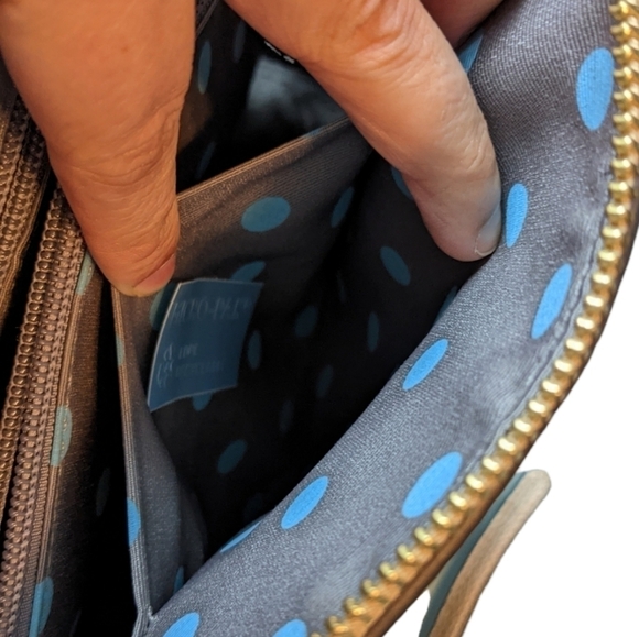 Katie Q Metallic Taupe w/ Gold Accents Cross Body Purse - Picture 9 of 14